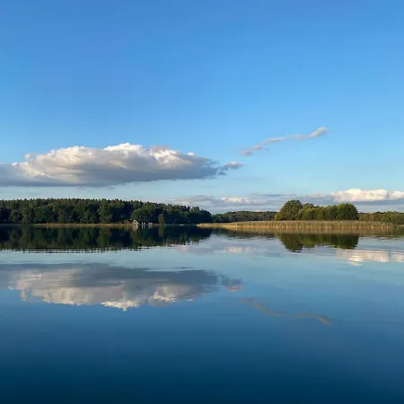 Luzin 2-5 Pers - Luxus, Steg, Boot Appartement